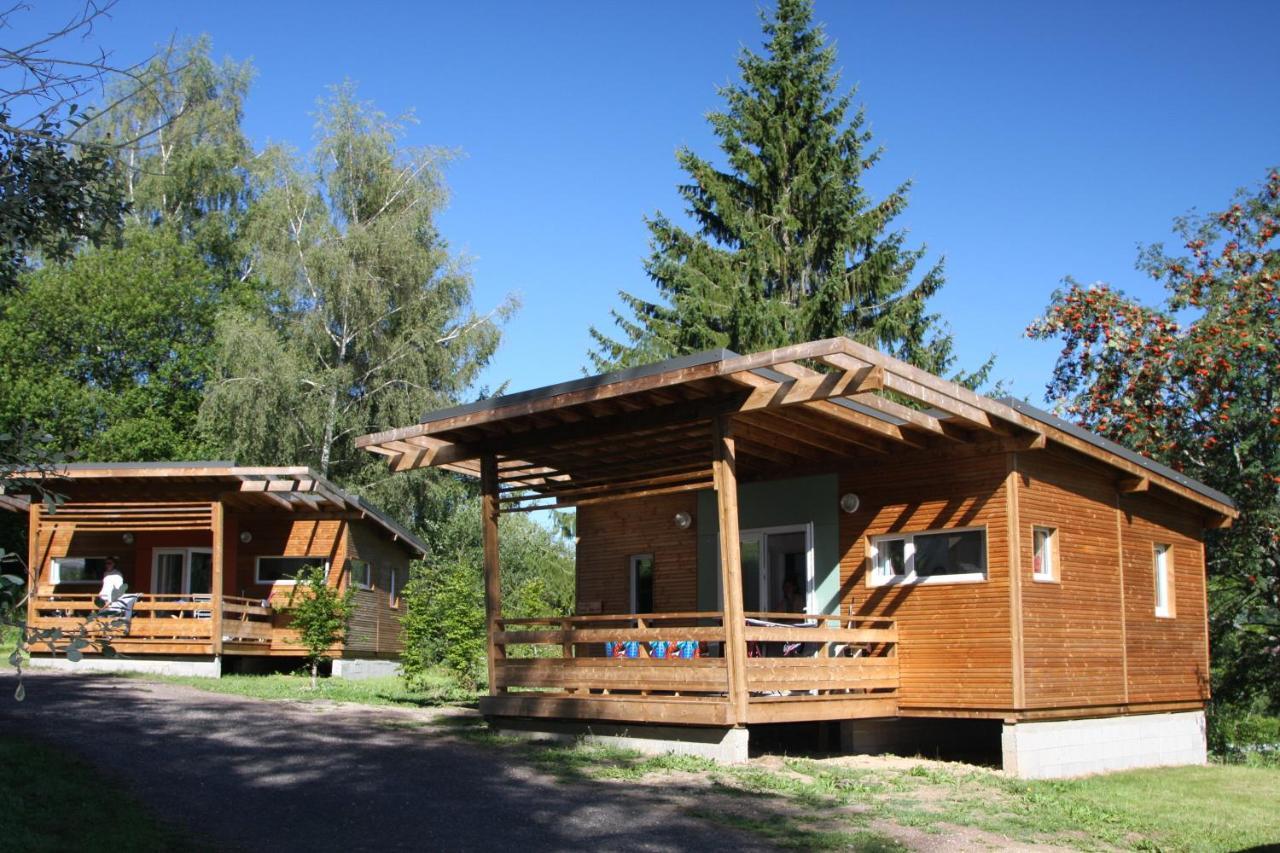 Camping Les Vernieres La Bourboule Sancy エクステリア 写真