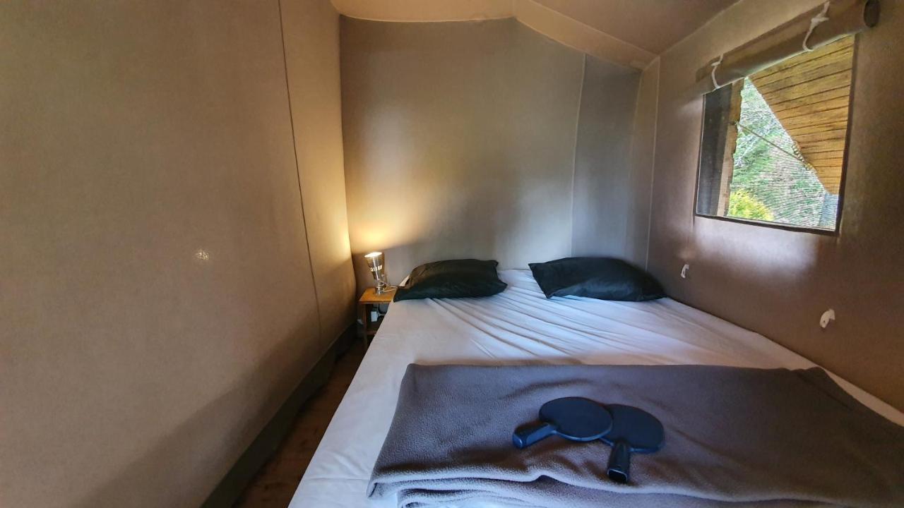 Camping Les Vernieres La Bourboule Sancy エクステリア 写真